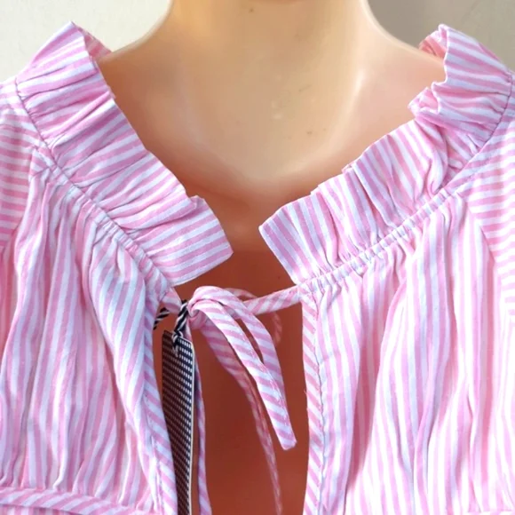 Elegant Pink Striped Mini Dress - Picture 12 of 16